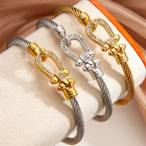 Bracelet Manchette en Acier Titane Torsadé – Bijou Minimaliste Punk Unisexe