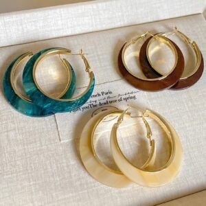 Ensemble de 3 Paires de Boucles d'Oreilles Femme en Résine – Élégantes, Chic et Tendance | Style Luxe Léger, Bijoux de Mode pour Quotidien, Soirée, Vacances, Mariage et Idée Cadeau